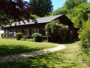 Gaunts House Barn theatre the venue for Jade Axtell's Wim Hof fundamentals workshop. WHM certified instructor. 1,000s acres of dorset woodland. Venure hire. Workshop space. 